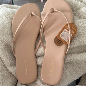 Project cloud foundations memory foam Thin-Strap Women's Flip Flops